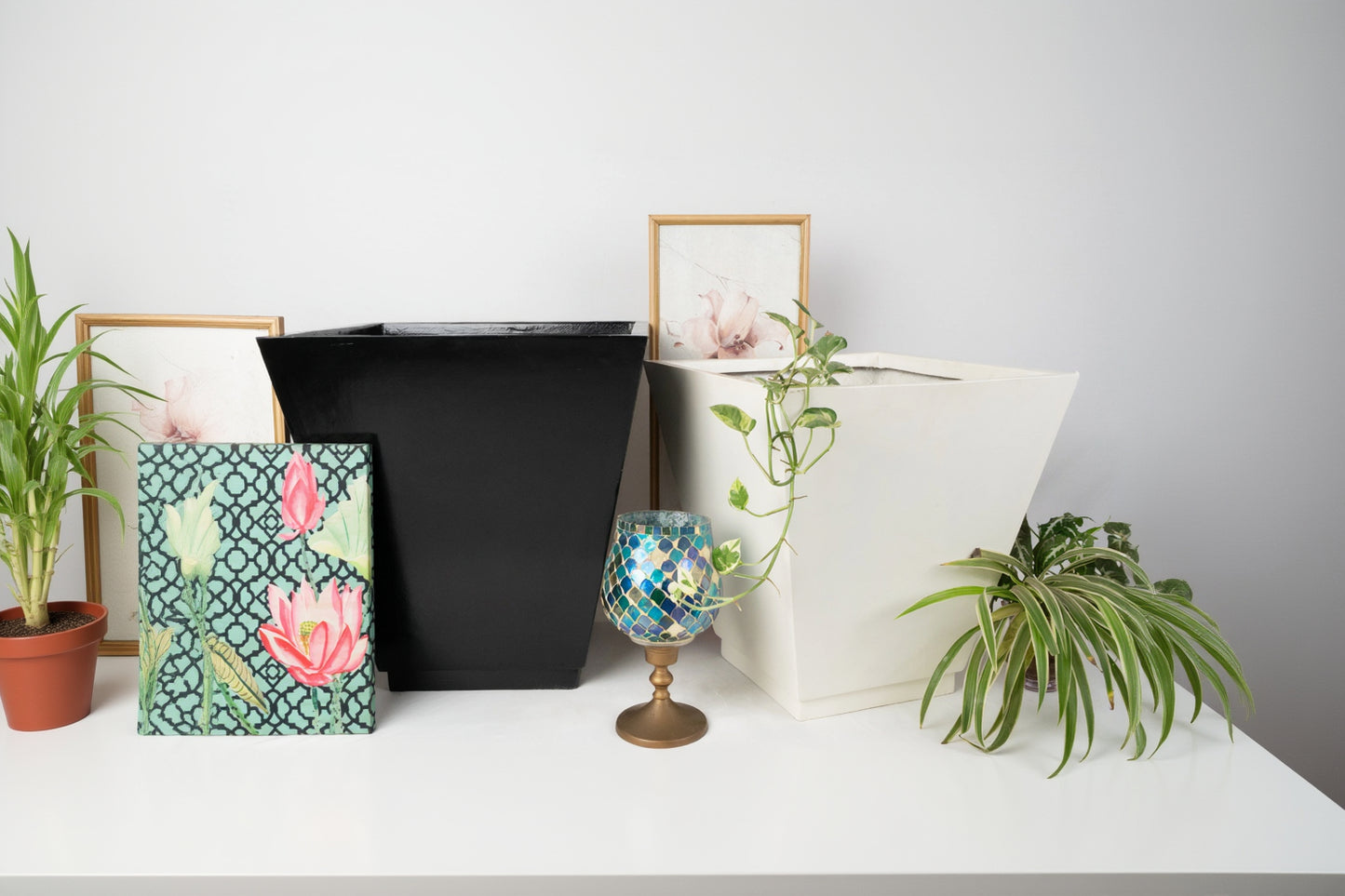 Vera Set of 4 Planters